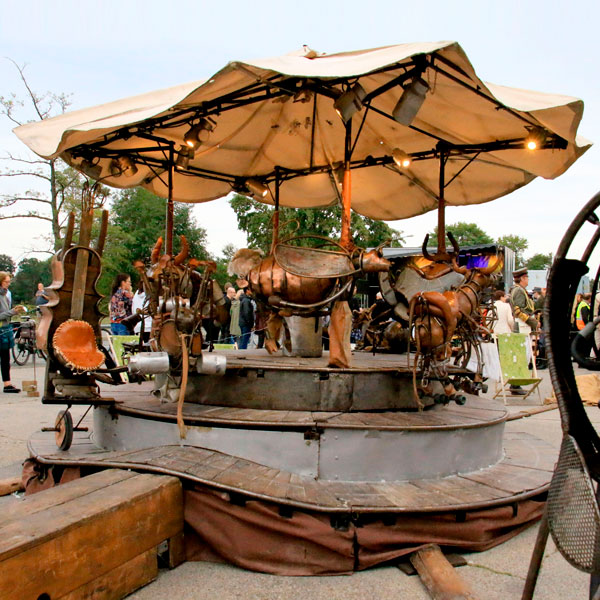 Steampunk-Karussell.